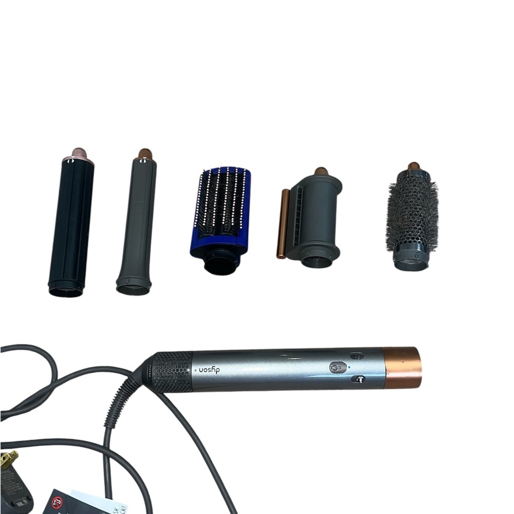 Dyson Airwrap Origin - includes BONUS attachments!